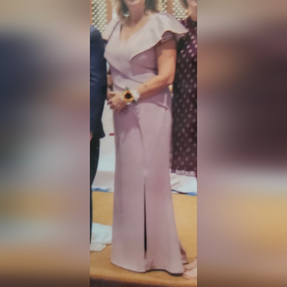 Mother of the Bride Dress - Picture 7 of 7